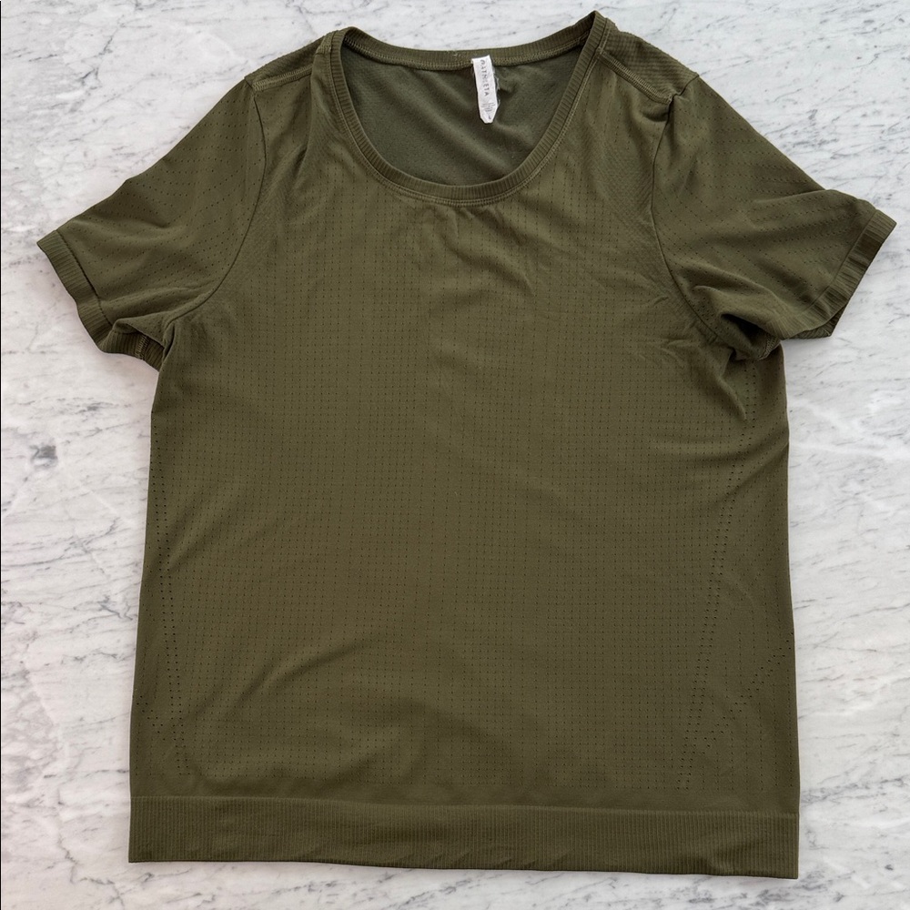 Athleta Women’s In Motion Seamless Tee Sz L - Picture 3 of 6